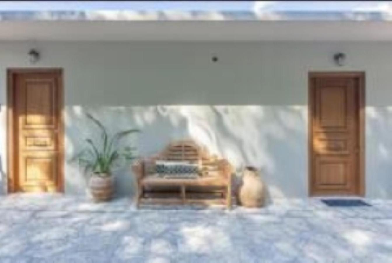 Villa Mantilari Wine Estate 7 Apartments 2 Private Pools 1 Heated Tennis Court Fitness Center Archanes Exteriör bild
