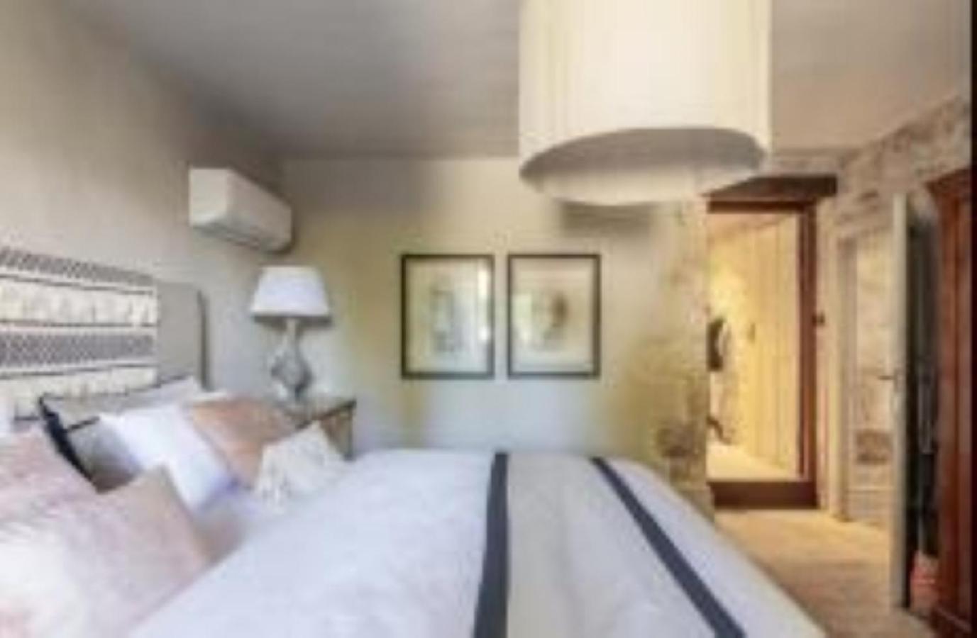 Villa Mantilari Wine Estate 7 Apartments 2 Private Pools 1 Heated Tennis Court Fitness Center Archanes Exteriör bild