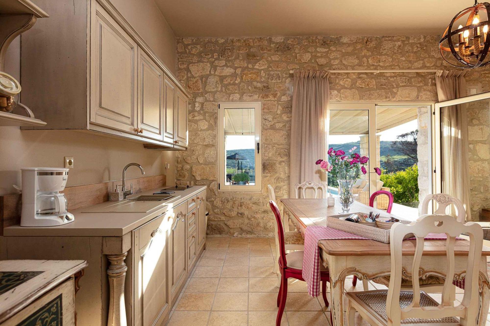 Villa Mantilari Wine Estate 7 Apartments 2 Private Pools 1 Heated Tennis Court Fitness Center Archanes Rum bild